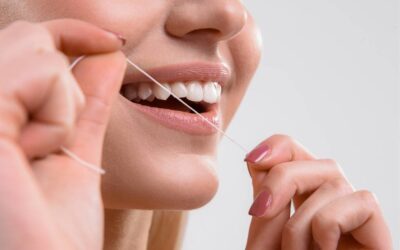 Flossing vs. Water Flossing: What Do Wallaceburg Dentists Recommend?